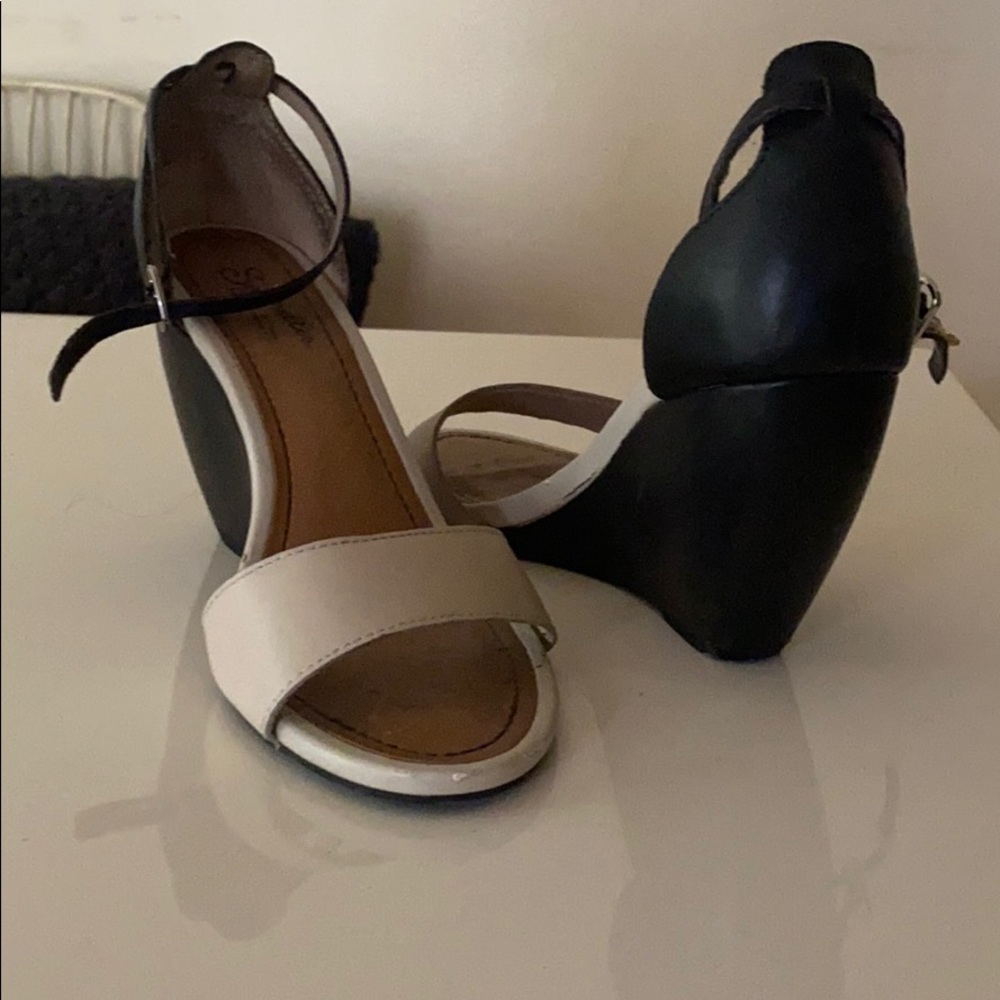 Seychelles Wedge Ankle Strap Sandals